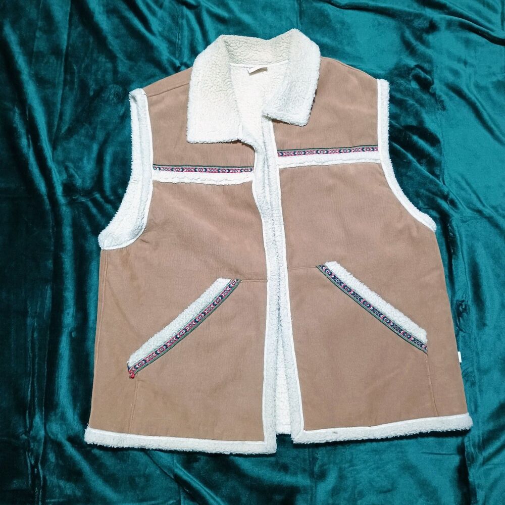 Vintage Milton Funwear Corduroy Sherpa Vest L Tan Southwestern Aztec Trim Canada